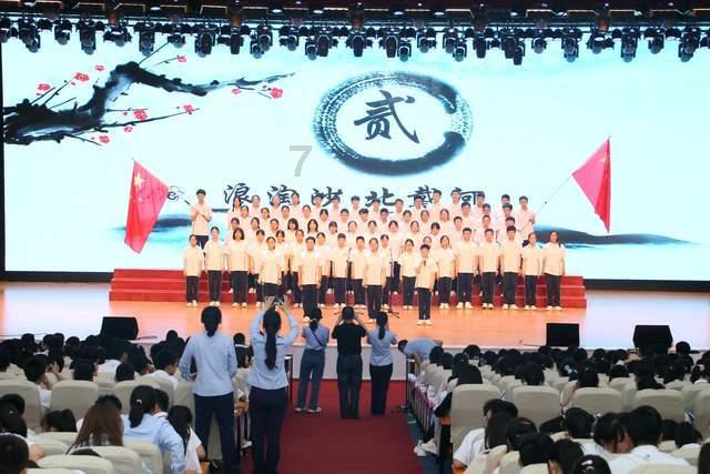 汽车启动不了了，是电瓶没电吗？怎么办？游戏画面